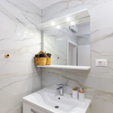 公寓 Trogirski San 特罗吉尔