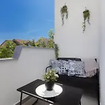 Apartment Trogirski San