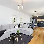 Apartment Trogirski San